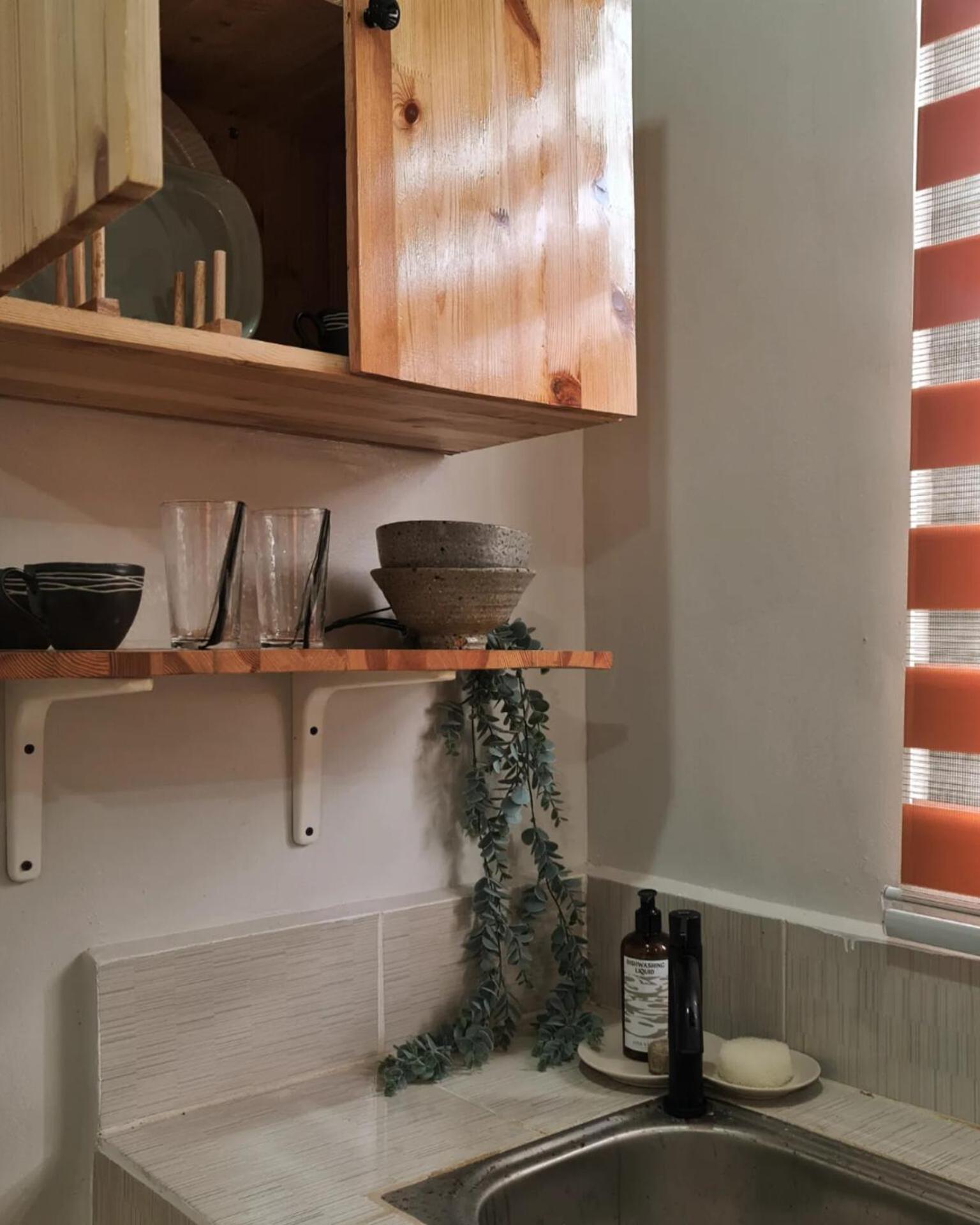 Isla Vida - Your Affordable Retreat Space